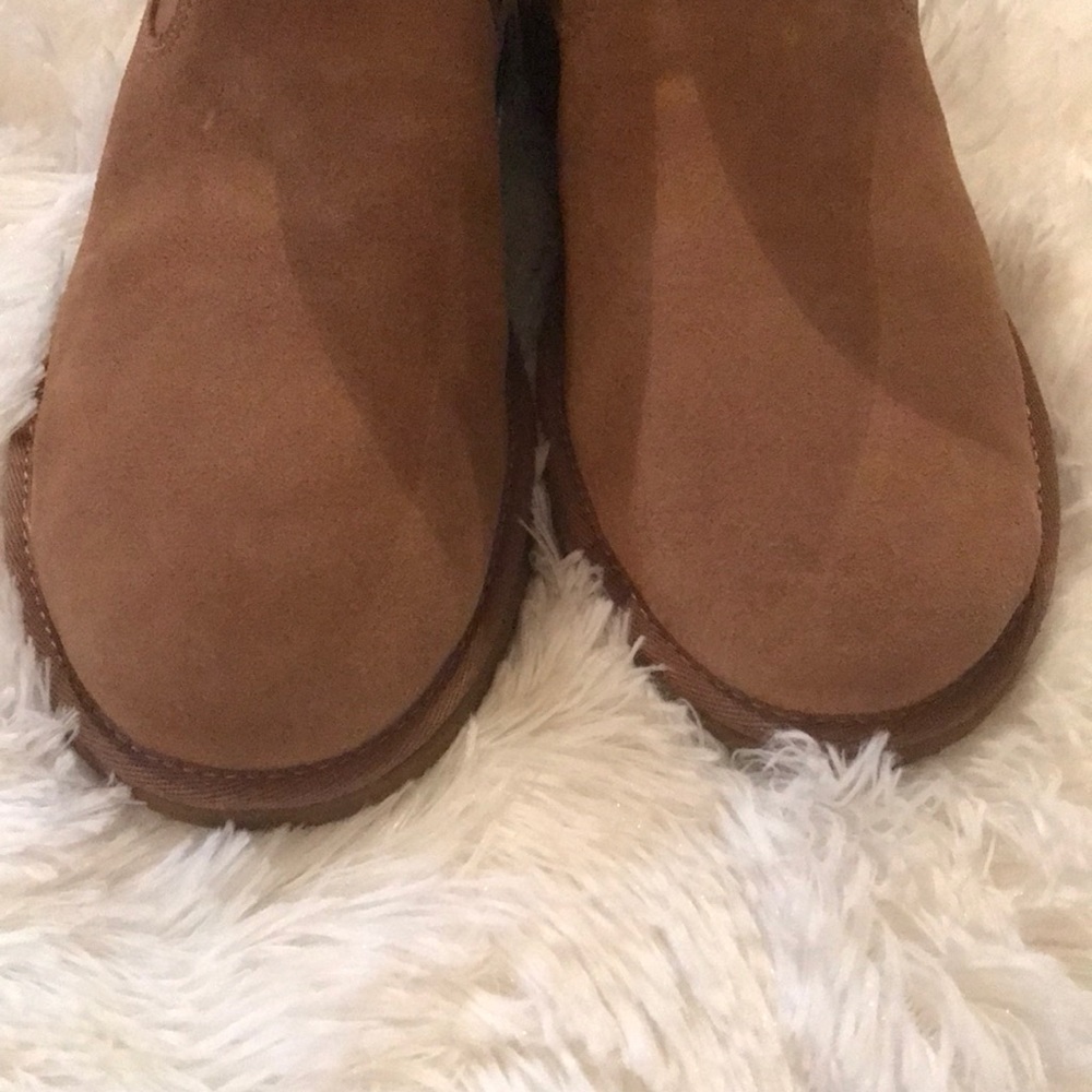 UGG Mia Chestnut Tassel Boots/Booties - Picture 7 of 8